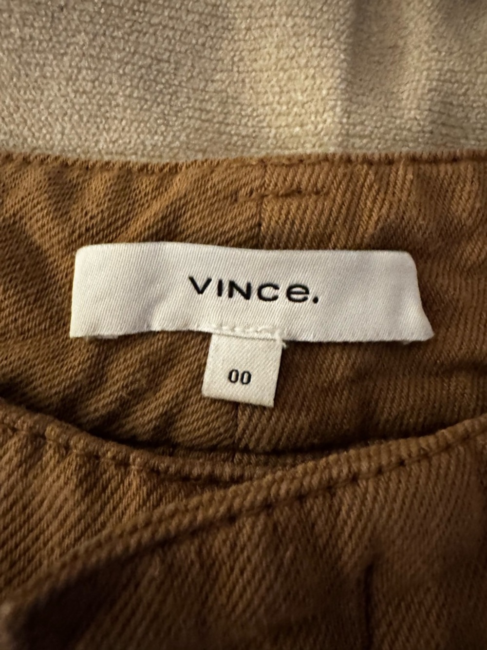 Vince Warm Camel Brown Core Top with Logo Tag
